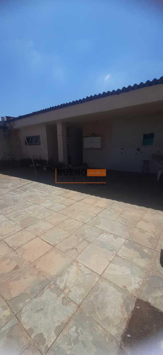 Prédio à venda no Jardim Santana: 