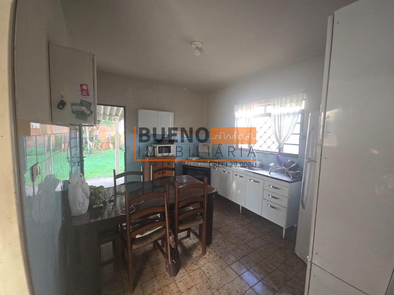 Casa à venda no Jardim Pérola: 