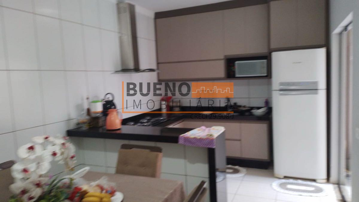 Sobrado à venda no Jardim Mirandola: 