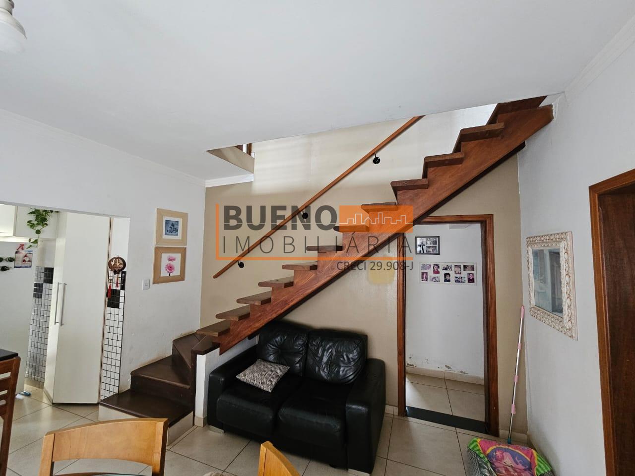 Casa à venda no Centro: 