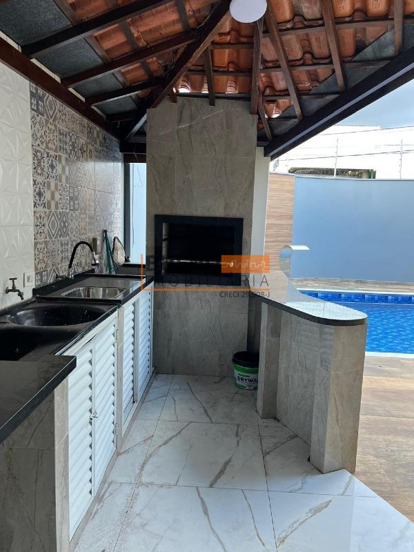 Casa para aluguel no Jardim Mollon: 