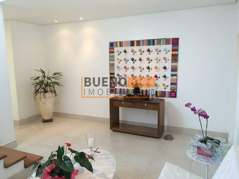 Casa em condomínio à venda no Iate Clube de Americana: 