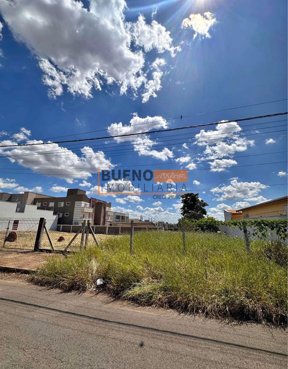 Terreno à venda no Jardim Terramérica III: 