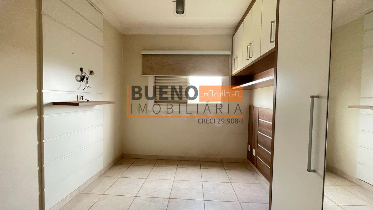 Prédio à venda no Parque Universitário: 