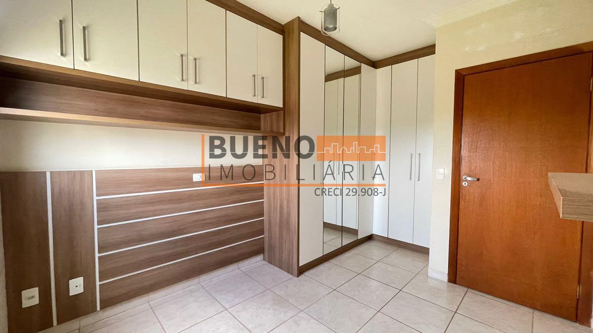 Prédio à venda no Parque Universitário: 