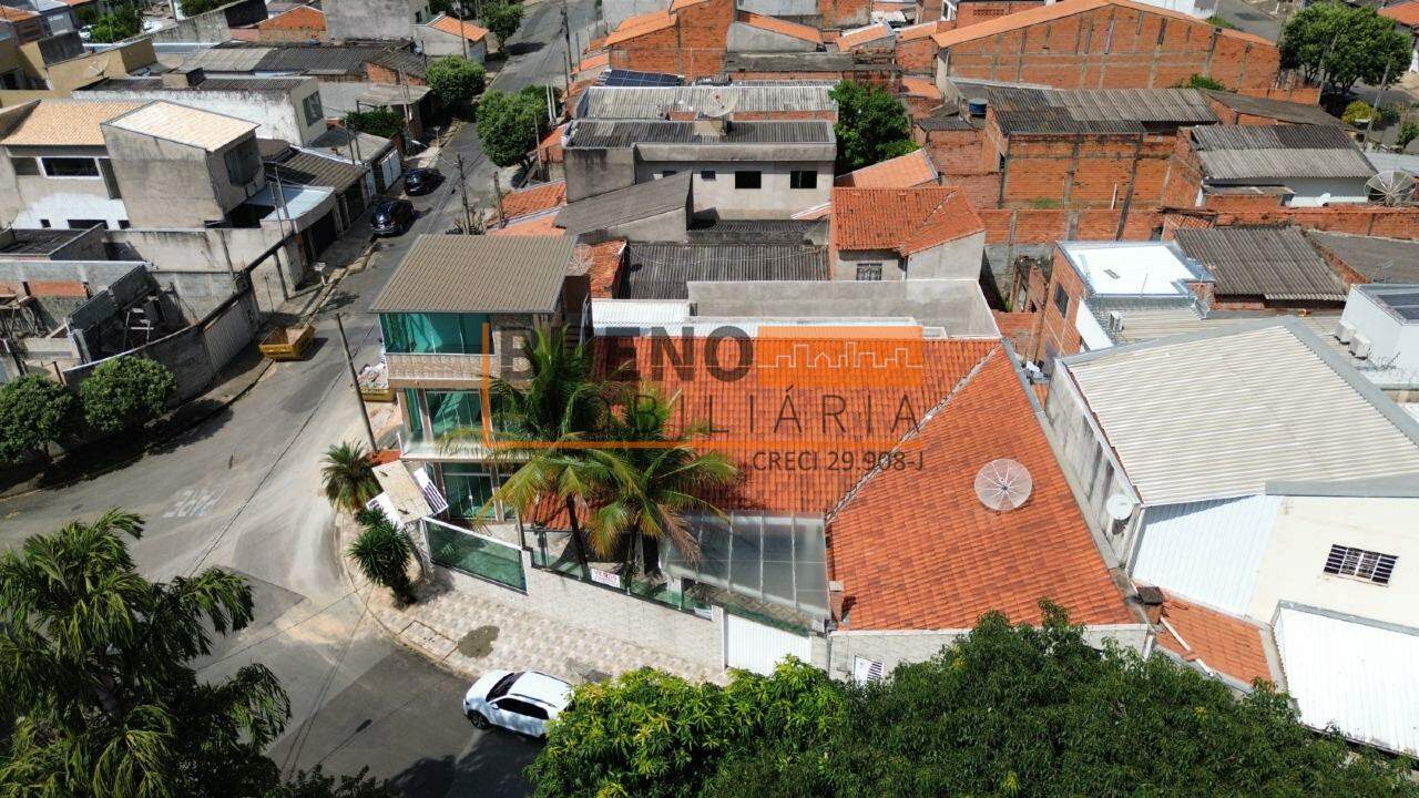 Casa à venda no Jardim Novo Paraiso: 