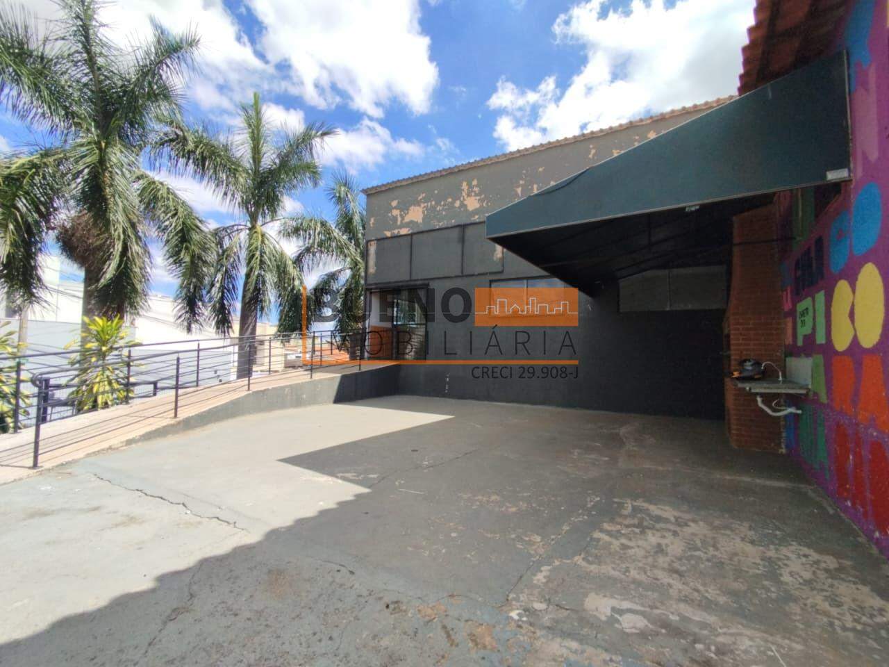 Salão para aluguel no Jardim Dona Regina: 