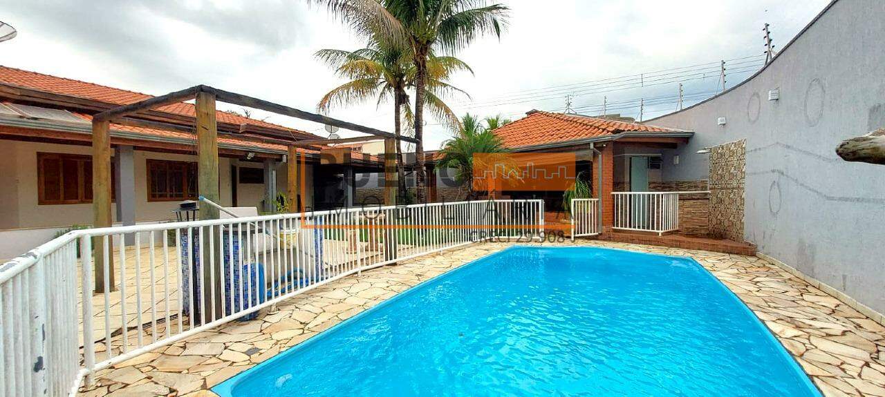 Casa à venda no Parque Residencial Rochele II: 