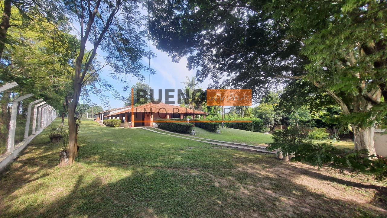 Chácara à venda no Vale das Cigarras: 