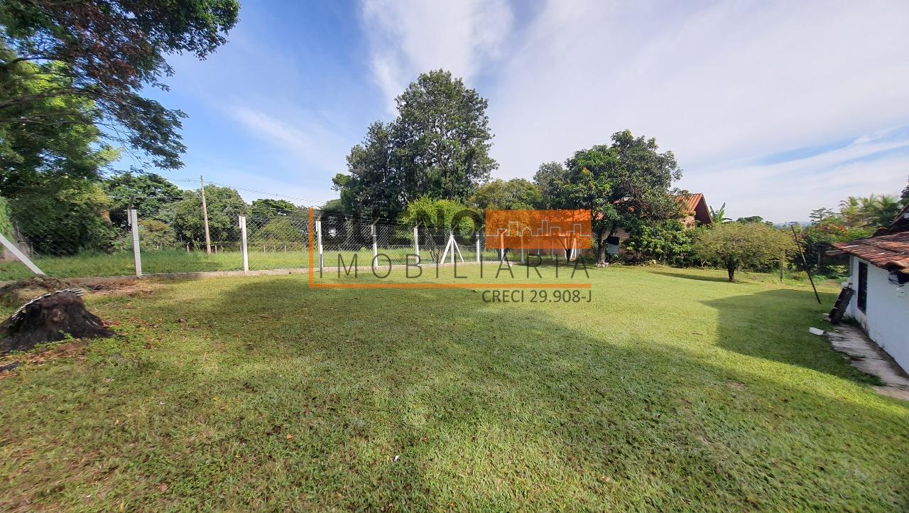 Chácara à venda no Vale das Cigarras: 