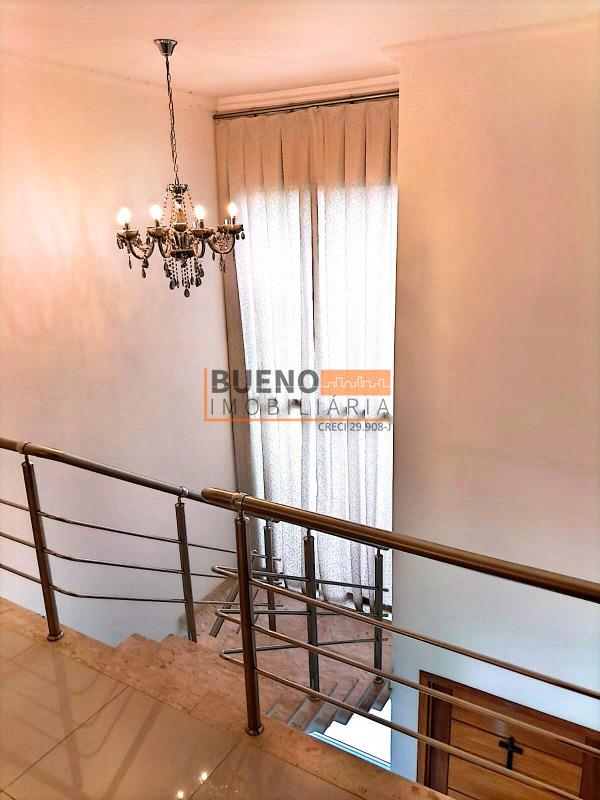 Casa em condomínio à venda no Estância Hípica: 