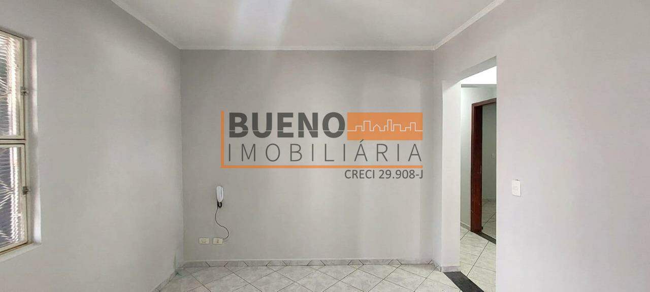 Casa comercial para aluguel no Vila Ferrarezi: 