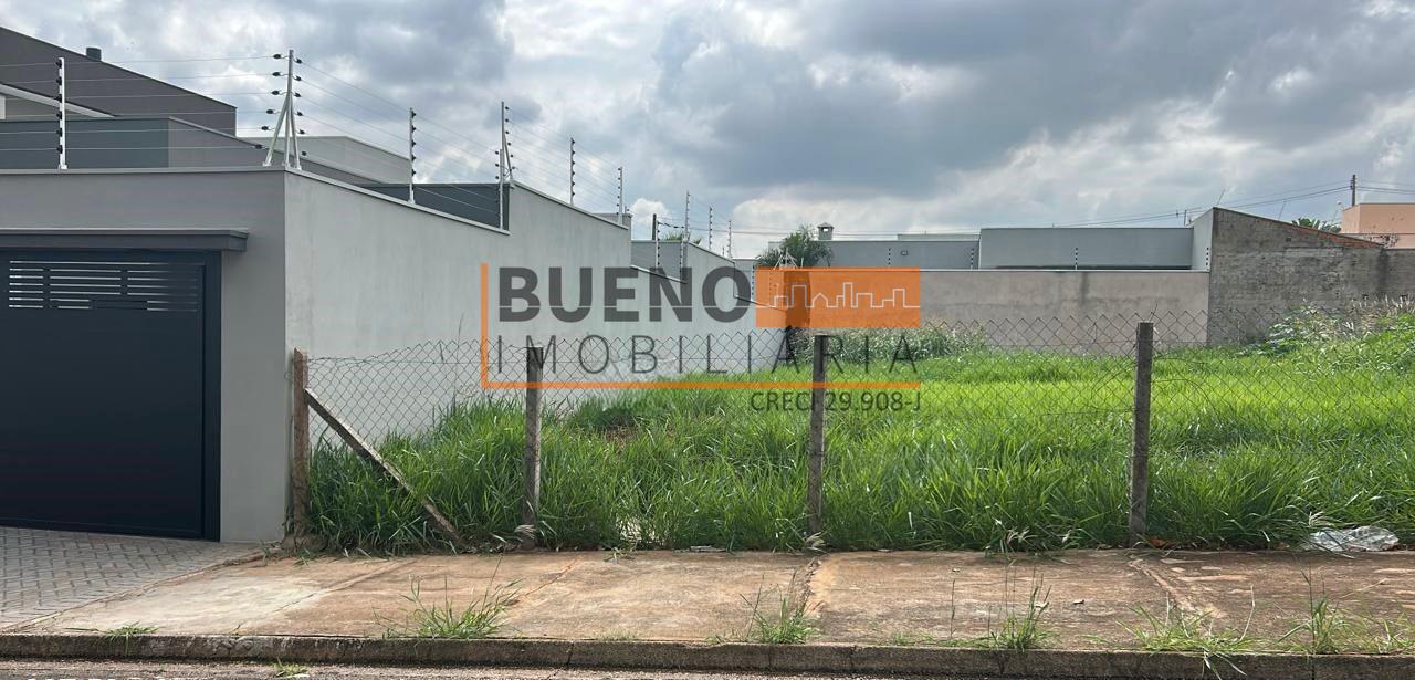 Terreno à venda no Residencial Dona Margarida: 