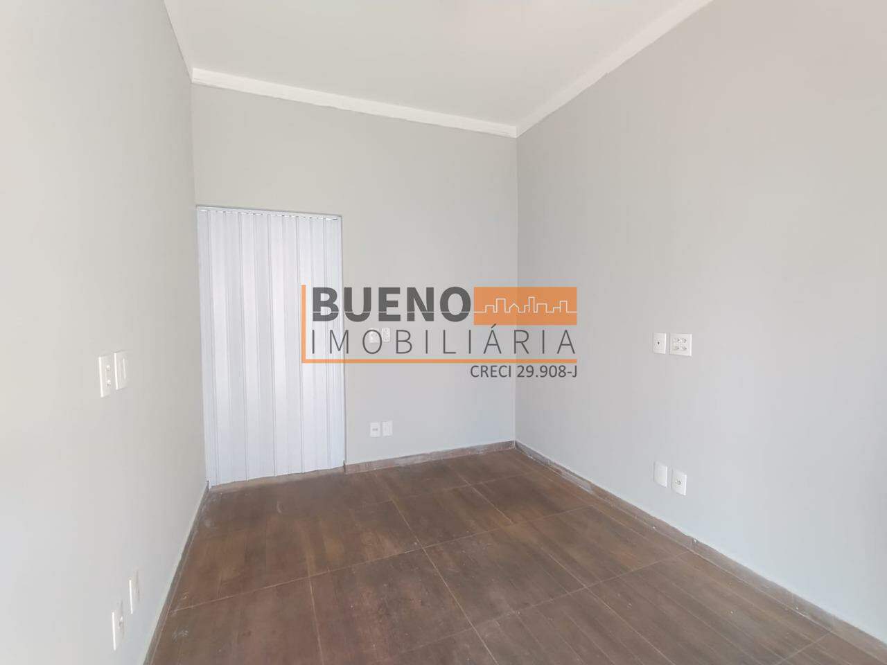 Sala para aluguel no Centro: 