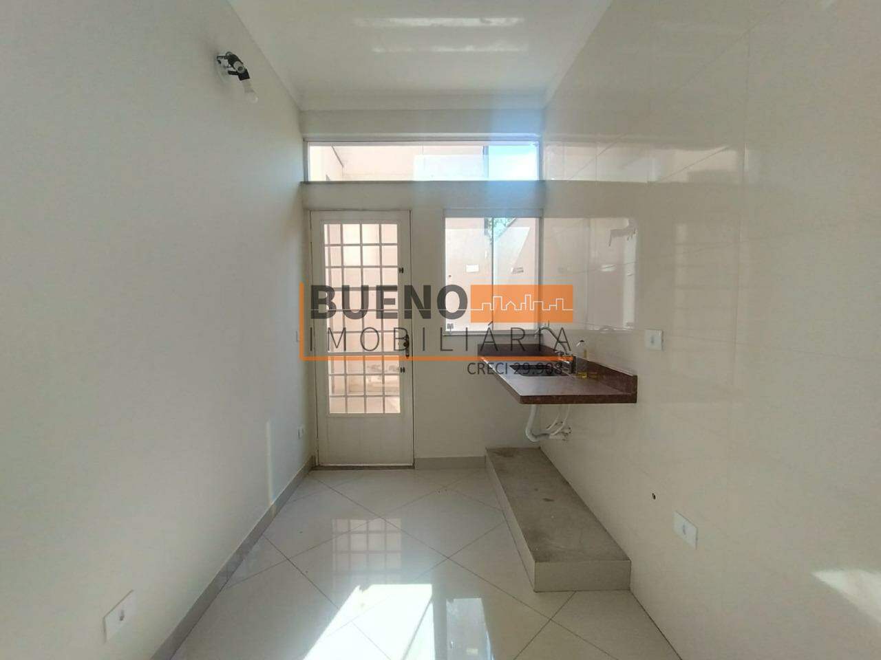 Sala para aluguel no Centro: 