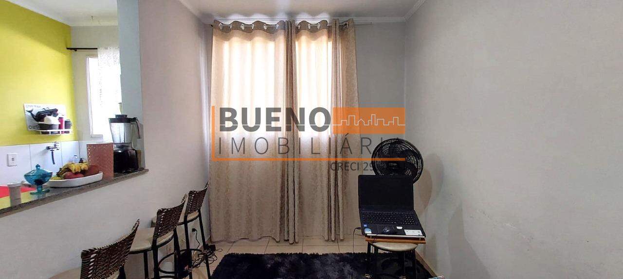 Apartamento para aluguel no Jardim Santana: 