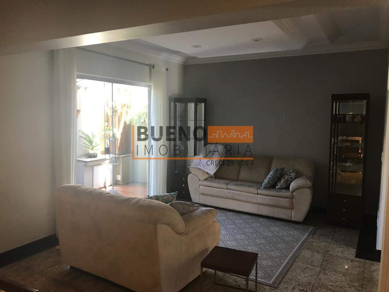 Sobrado para aluguel no Centro: 