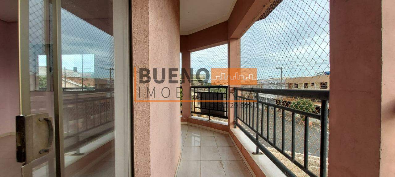 Casa para aluguel no Jardim Esmeralda: 