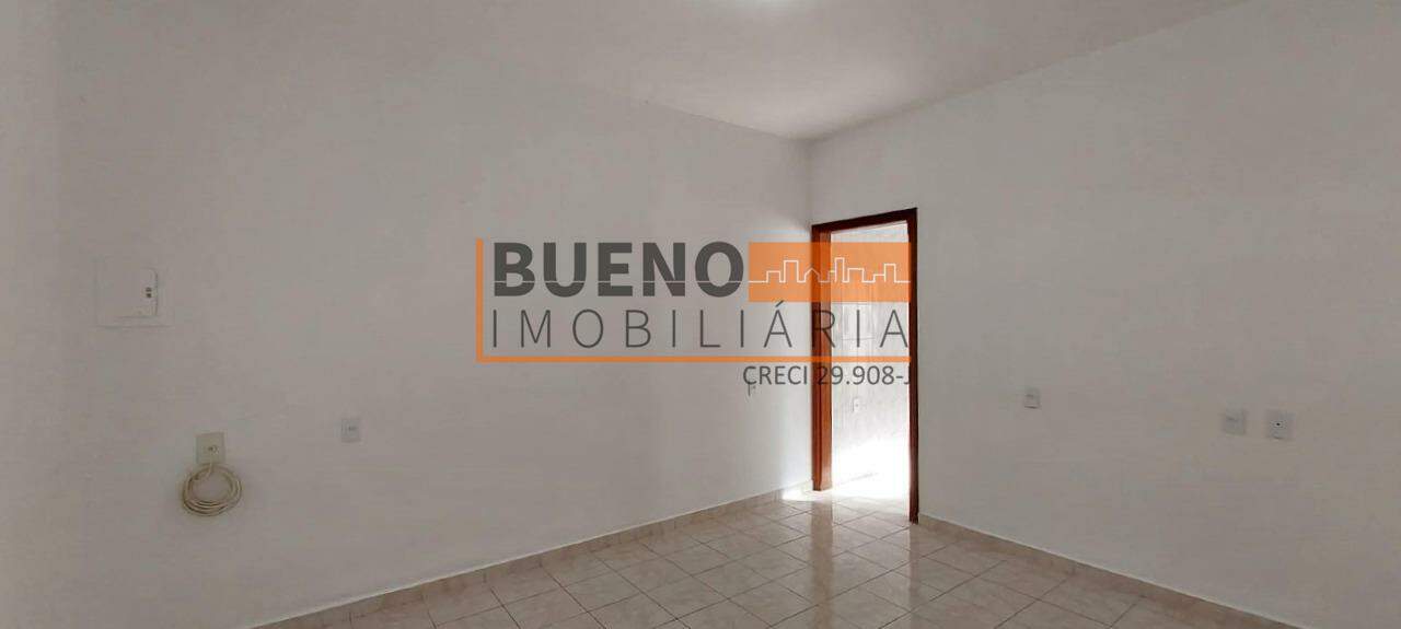 Casa para aluguel no Jardim Pérola: 