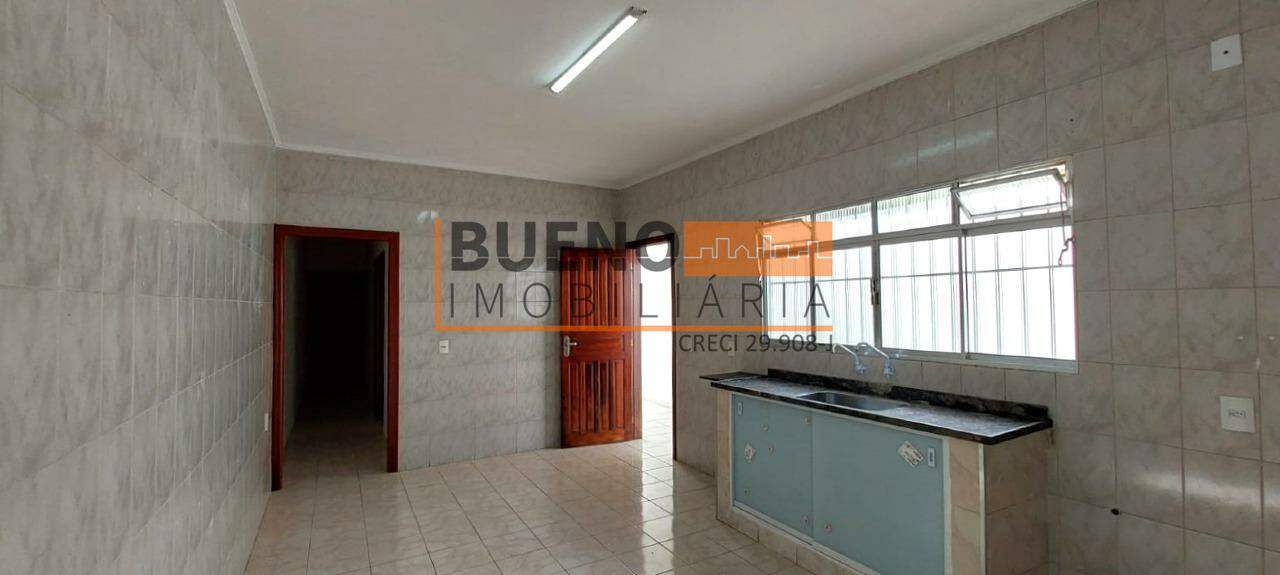 Casa para aluguel no Jardim Pérola: 