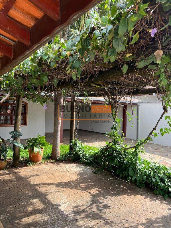 Casa para aluguel no Jardim Ipiranga: 