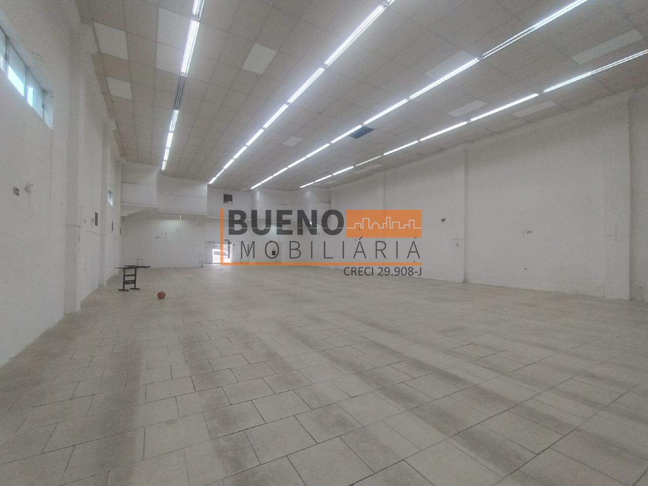 Salão para aluguel no Centro: 