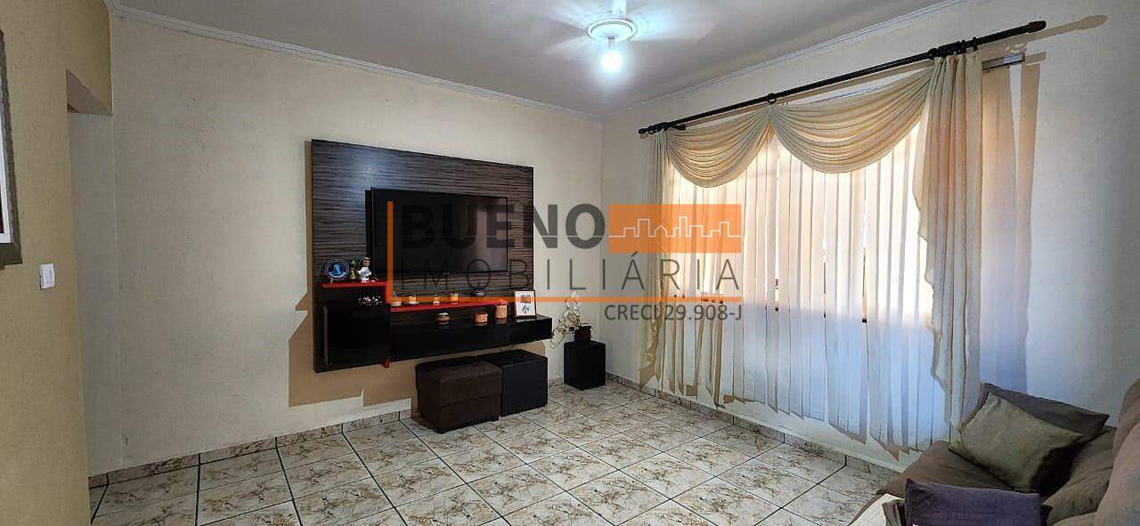 Casa à venda no Parque Novo Mundo: 