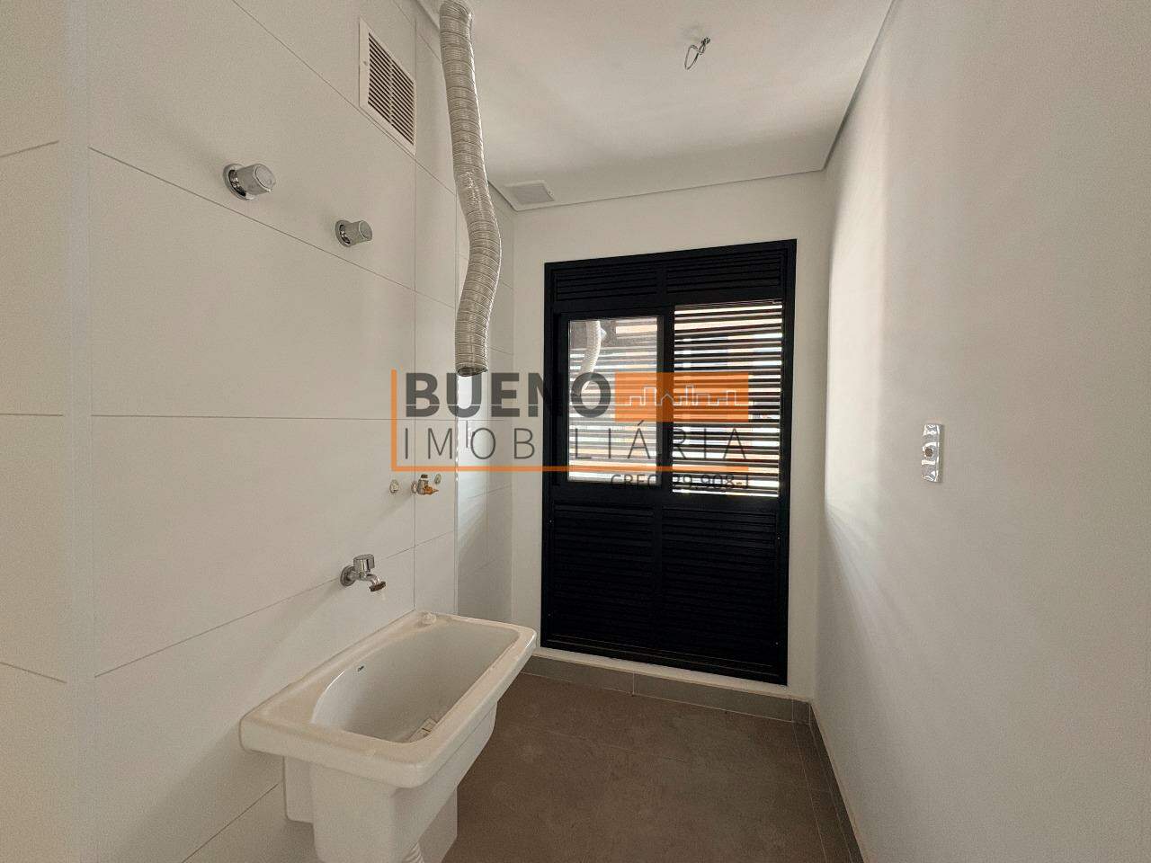Apartamento à venda no Vila Cecchino: 