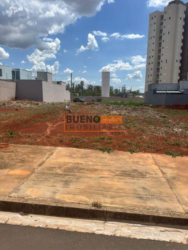 Terreno à venda no Reserva Centenária: 