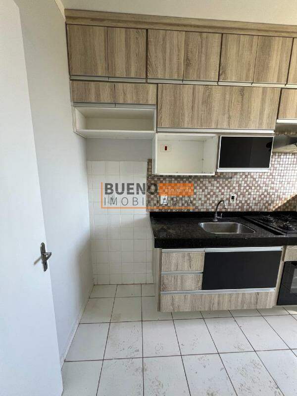 Apartamento para aluguel no Residencial Terras de São Pedro: 