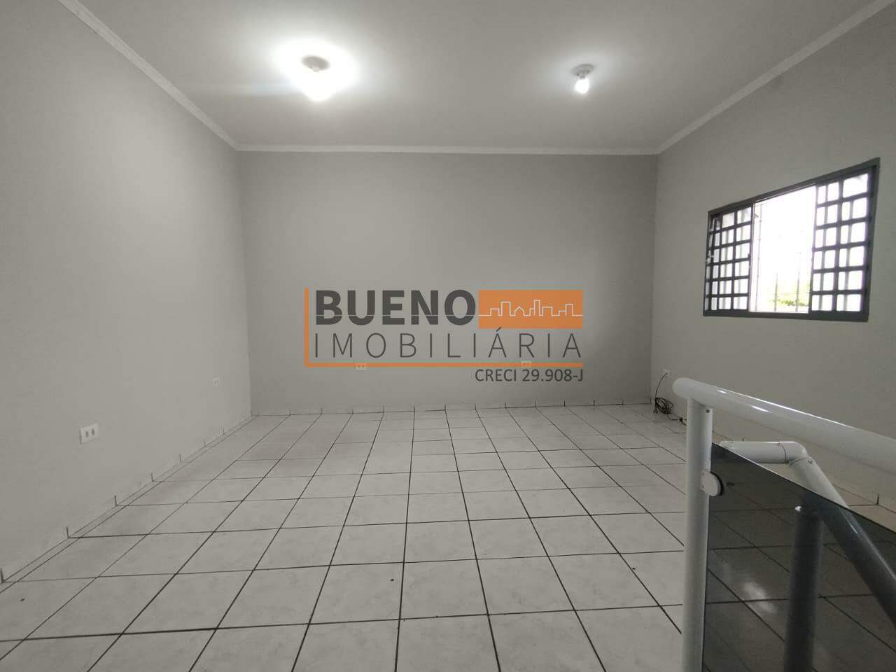 Sobrado para aluguel no Vila Mollon IV: 