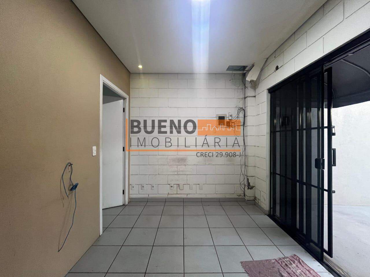 Salão para aluguel no Jardim Pérola: 
