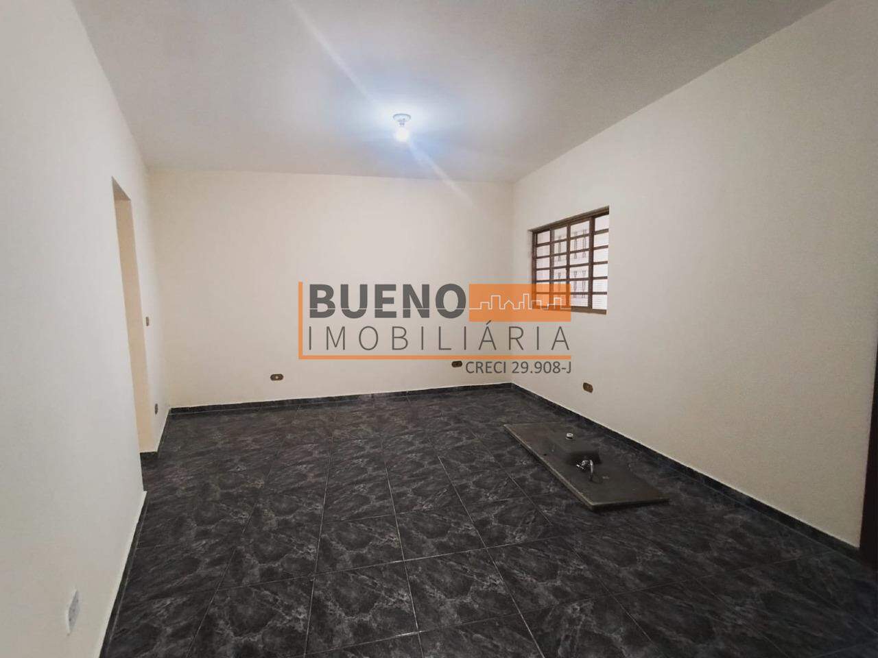 Casa para aluguel no Jardim dos Cedros: 