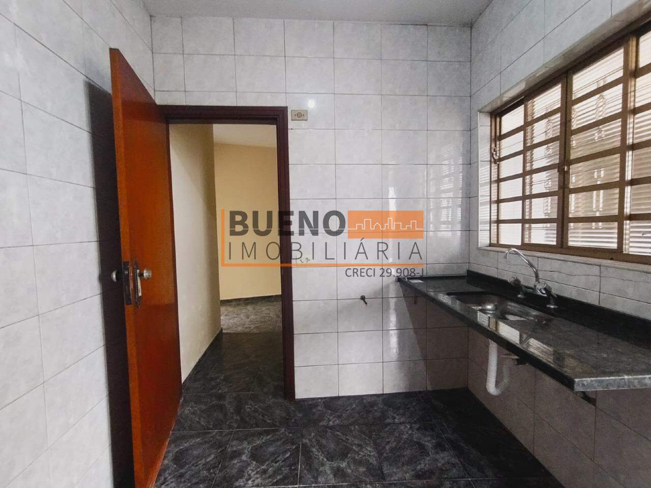 Casa para aluguel no Jardim dos Cedros: 