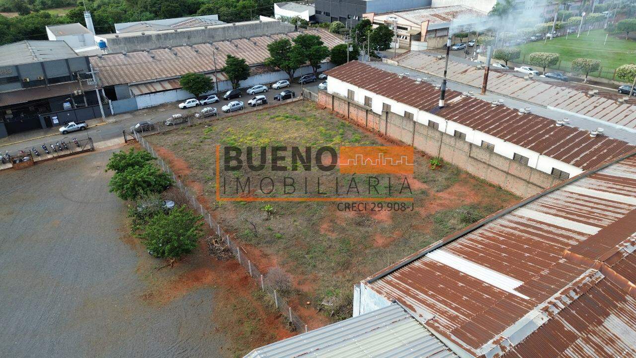 Terreno à venda no Cidade Industrial: 