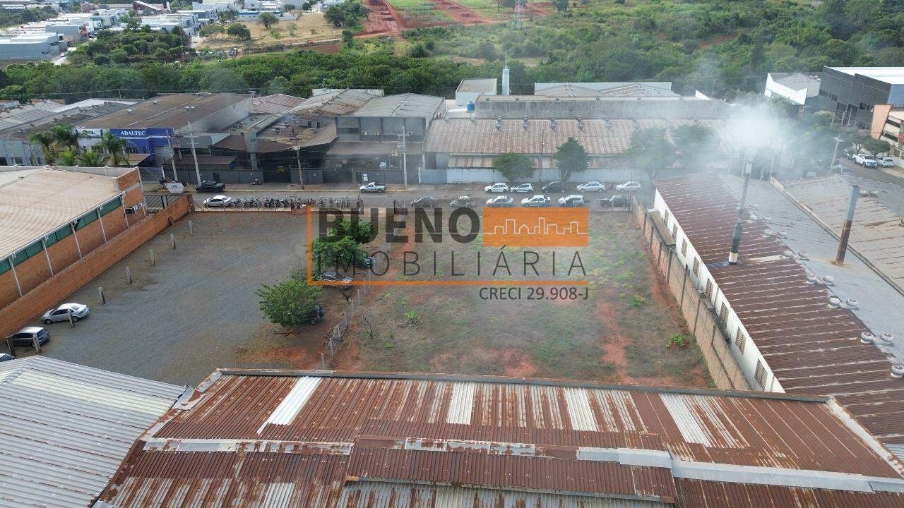 Terreno à venda no Cidade Industrial: 