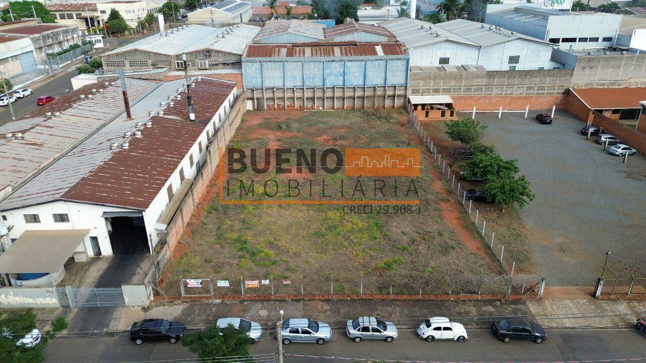 Terreno à venda no Cidade Industrial: 