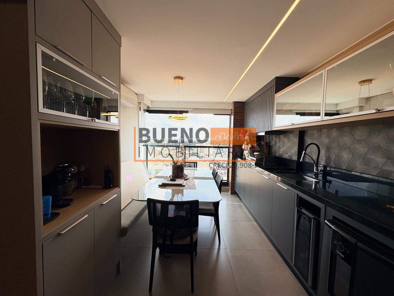 Apartamento à venda no Vila Cecchino: 