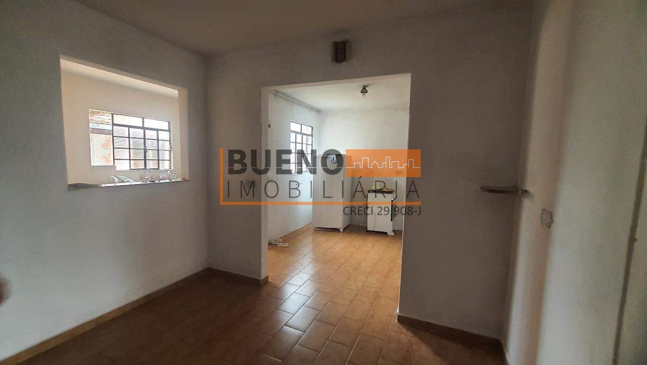 Casa à venda no Conjunto Habitacional Santa Terezinha: 