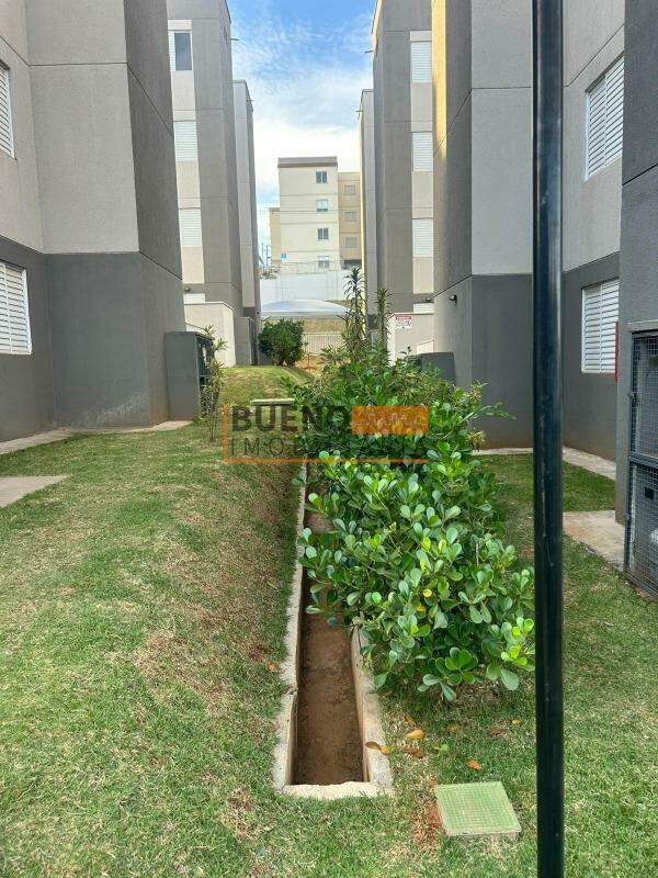 Apartamento à venda no Recreio Alvorada: 
