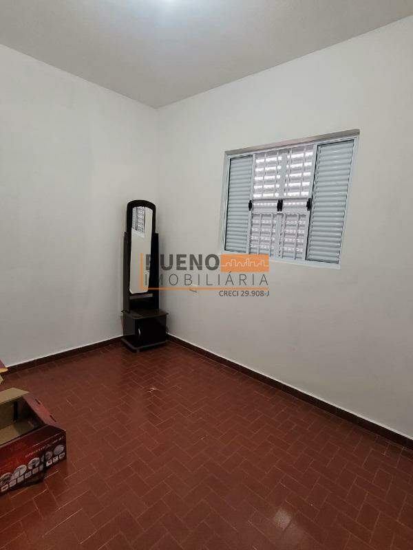 Casa para aluguel no Vila Mollon IV: 
