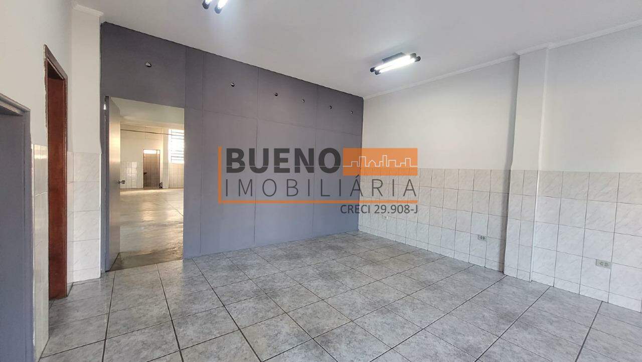 Salão para aluguel no Vila Santa Catarina: 