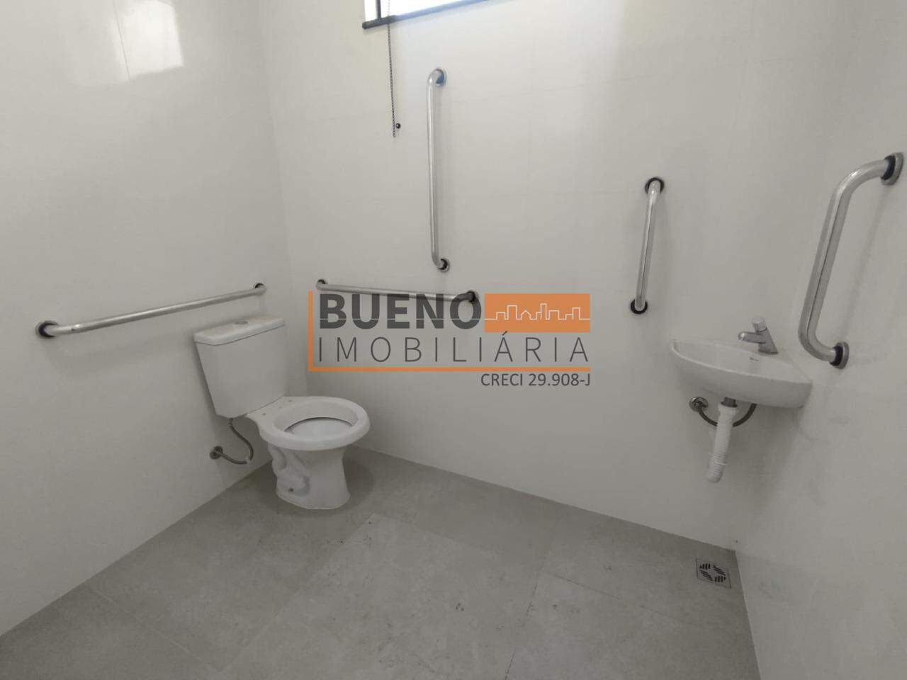 Sala para aluguel no Centro: 