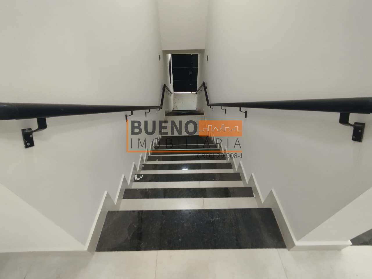 Casa para aluguel no Centro: 