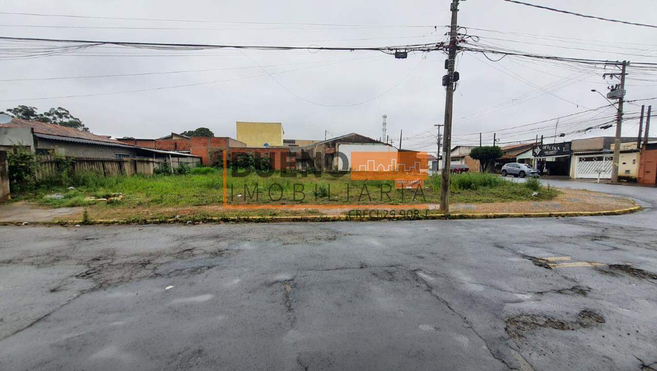 Terreno à venda no Jardim das Flores: 