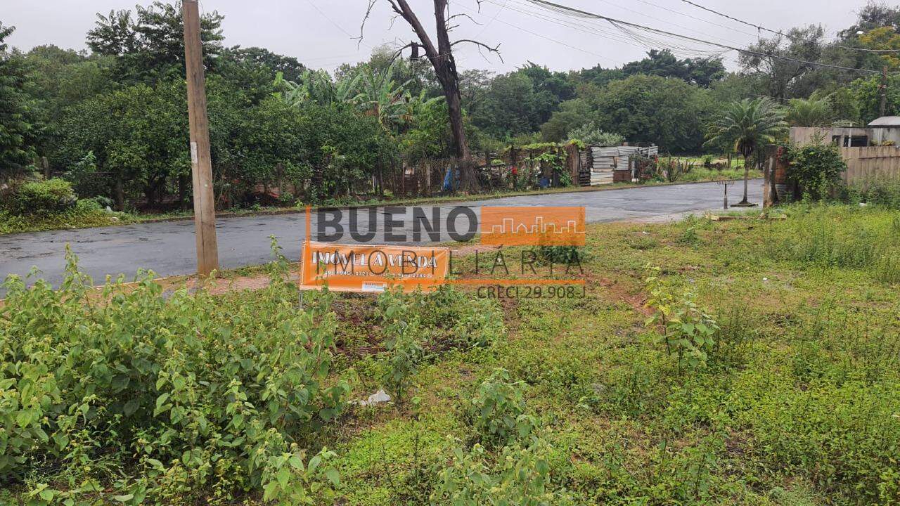 Terreno à venda no Jardim das Flores: 