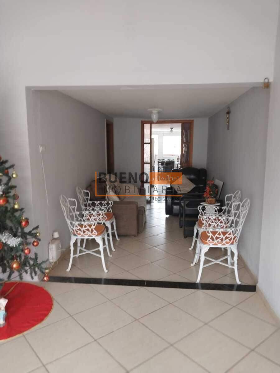 Casa à venda no Vila Mollon IV: 