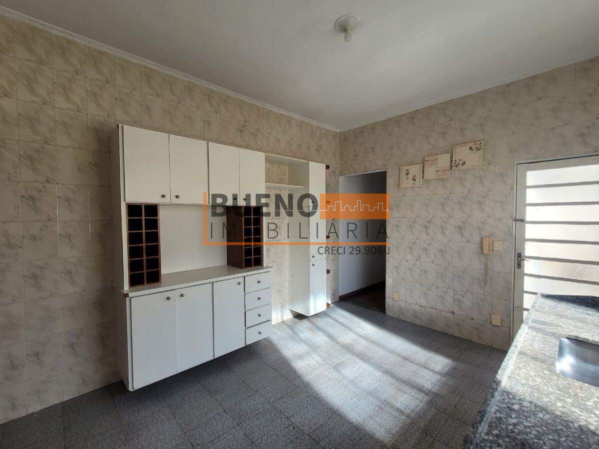 Casa para aluguel no Jardim São Francisco: 