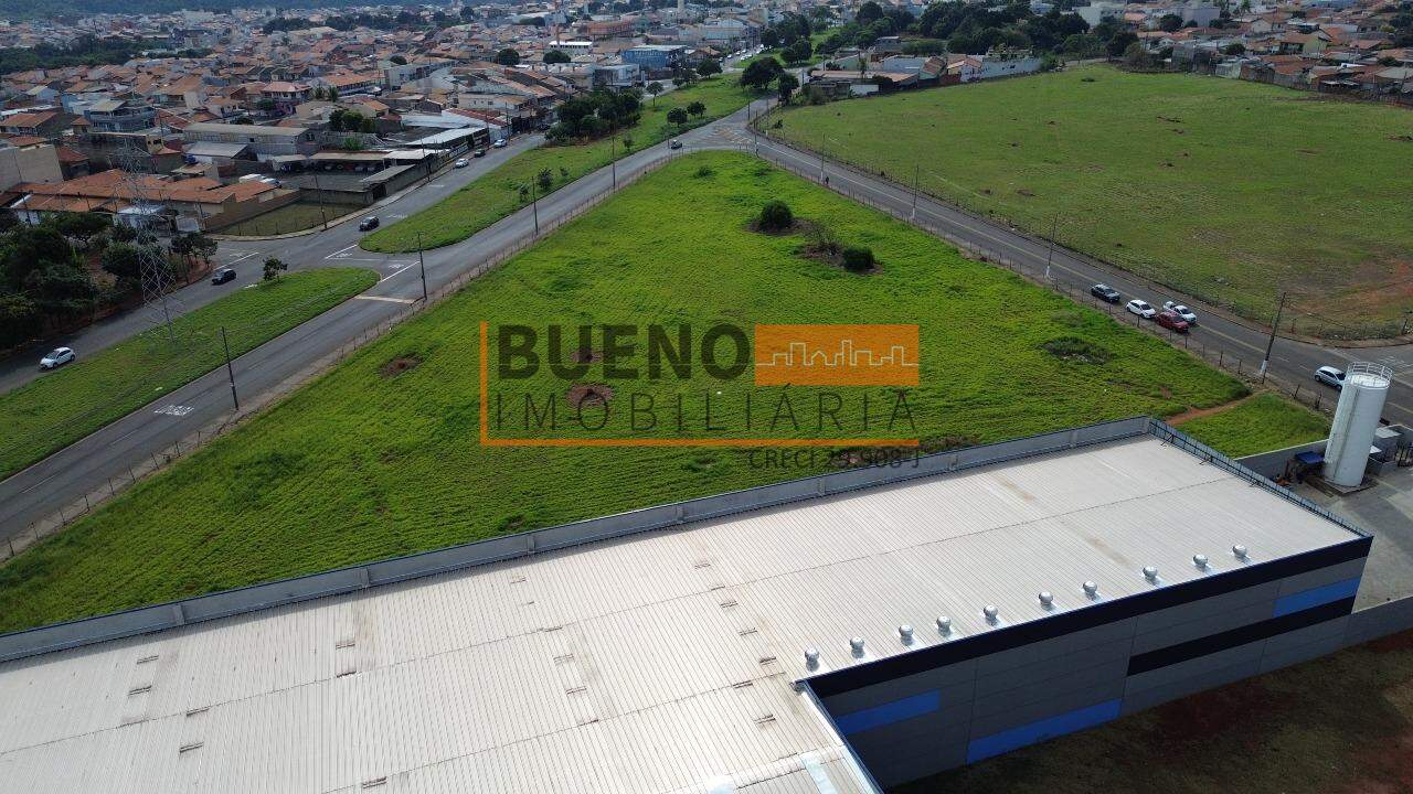 Terreno à venda no Parque Residencial Jaguari: 