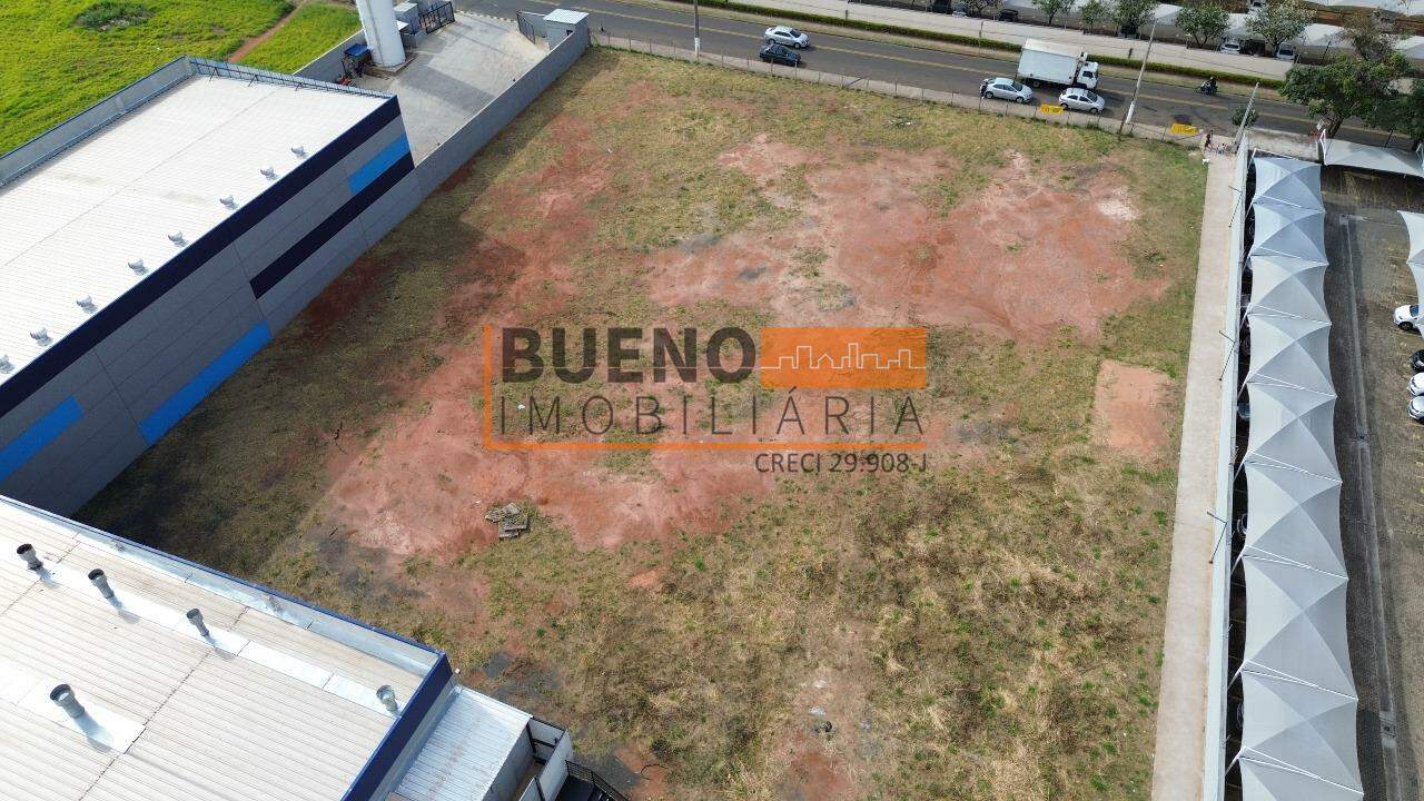 Terreno à venda no Cariobinha: 